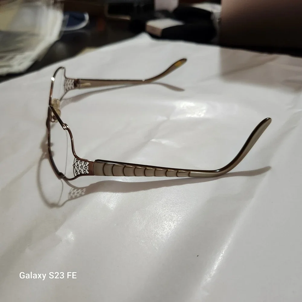 Saks Fifth Avenue Eyeglass Frames Women 57-17-130 Brown Metal Rectangle SAKS 57S